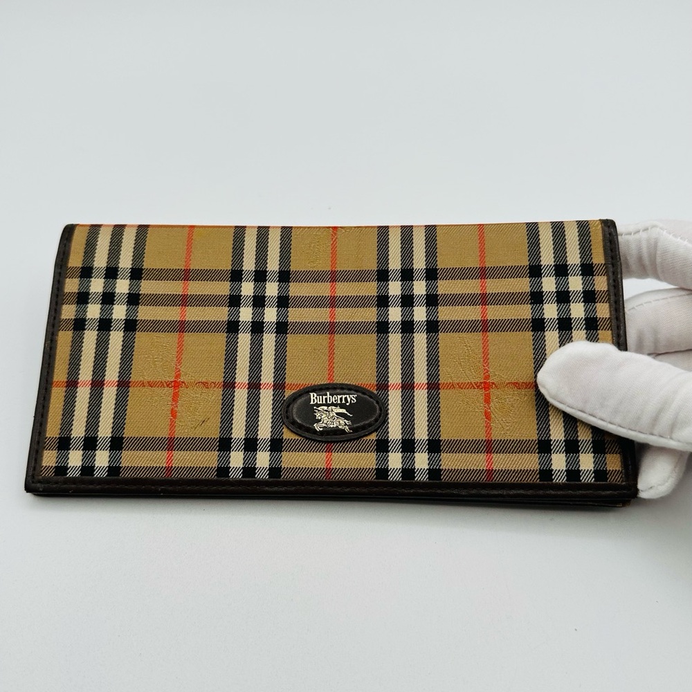 Burberry Nova Check Long Wallet - Picture 2 of 11